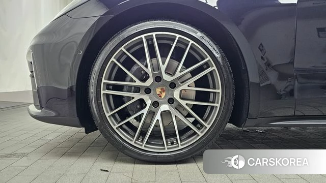 Porsche Panamera (976) id 4375240 из Кореи 26