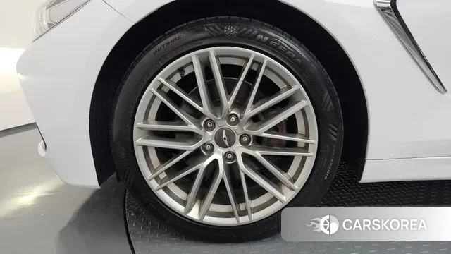 Genesis G70 id 3362827 из Кореи 15