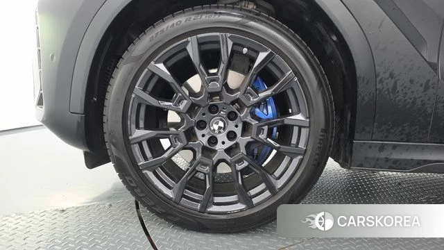 BMW X6 (G06) id 4280037 из Кореи 32
