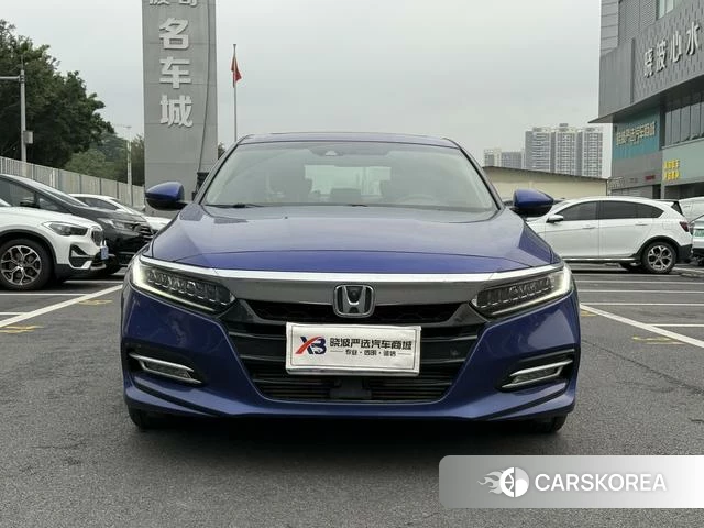 Honda Accord id 4221371 из Китая 19