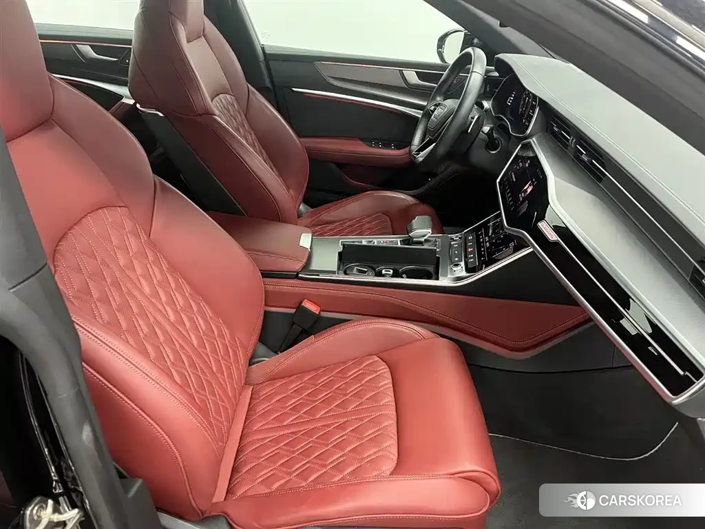Audi A7L id 4622463 из Китая 12