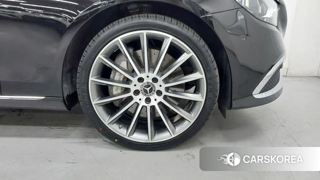 Mercedes-Benz E-Class W213 id 4523688 из Кореи 12