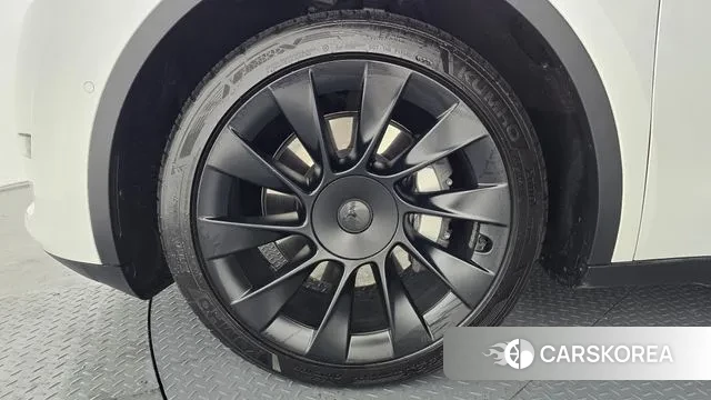 Tesla Model Y id 3587123 из Кореи 15