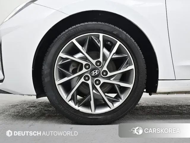 Hyundai The New Avante AD id 3423207 из Кореи 15