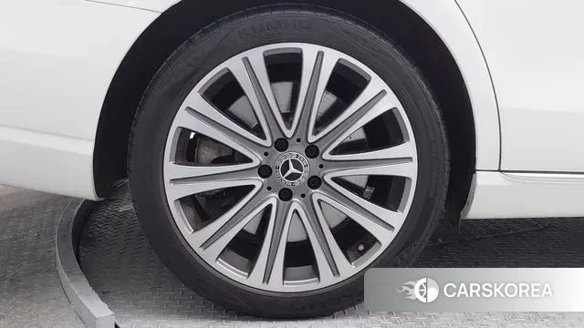 Mercedes-Benz E-Class W213 id 3702688 из Кореи 15