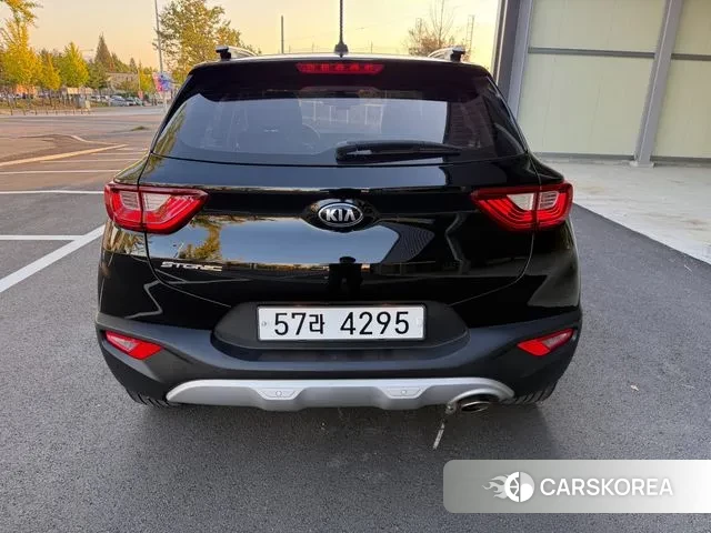 Kia Stonic id 3297764 из Кореи 15