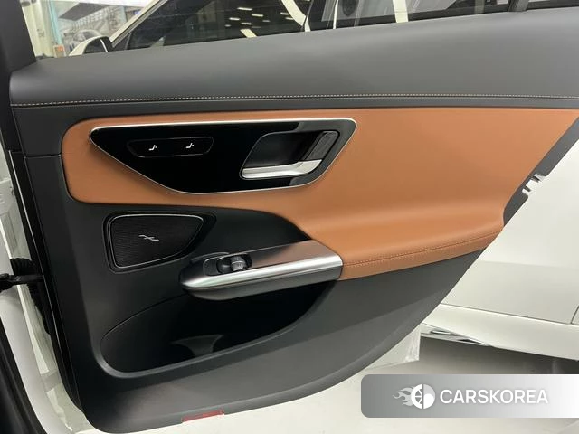 Mercedes-Benz Class C id 4314608 из Китая 16