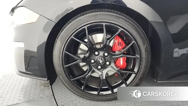 Ford Mustang id 3742276 из Кореи 16