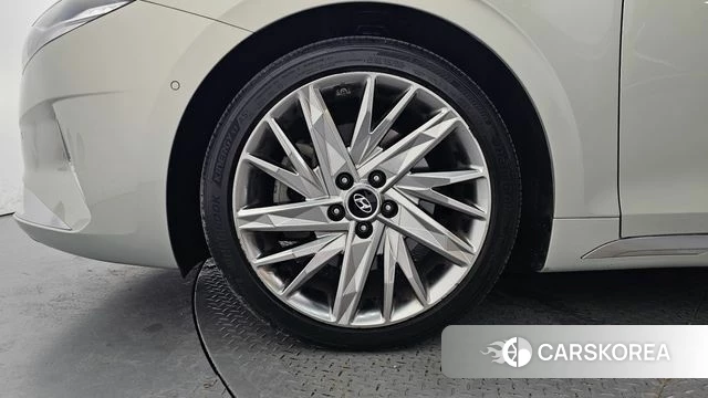 Hyundai The New Grandeur IG id 4702983 из Кореи 27