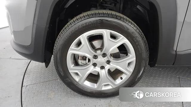 Jeep Renegade id 3546423 из Кореи 15