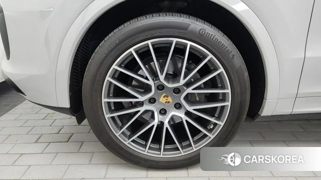 Porsche Cayenne (PO536) id 4424021 из Кореи 29