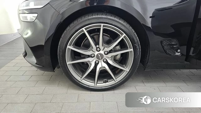Genesis The New G70 Shooting Brake id 4898839 из Кореи 31