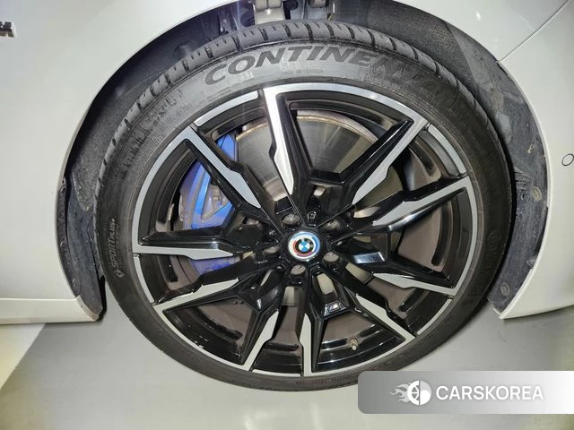 BMW 8 Series (G15) id 4772908 из Кореи 11