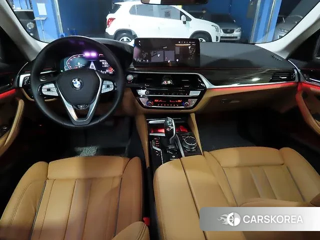 BMW 5 Series (G30) id 3763970 из Кореи 15