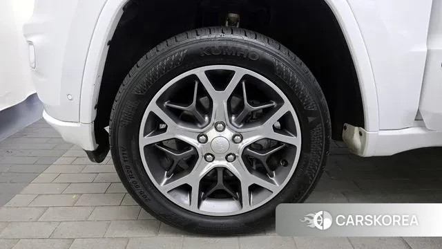 Jeep Grand Cherokee id 3464729 из Кореи 15