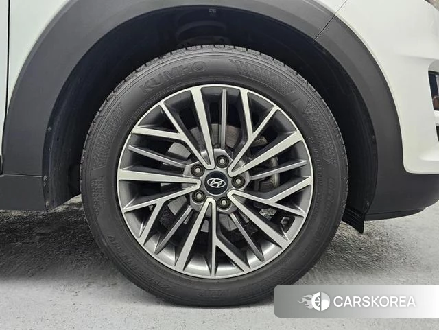 Hyundai All New Tucson id 3889382 из Кореи 15