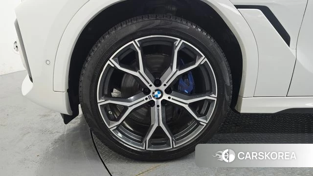 BMW X6 (G06) id 4580205 из Кореи 32