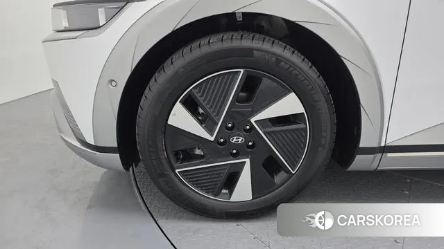 Hyundai Ionic 5 id 3452015 из Кореи 15