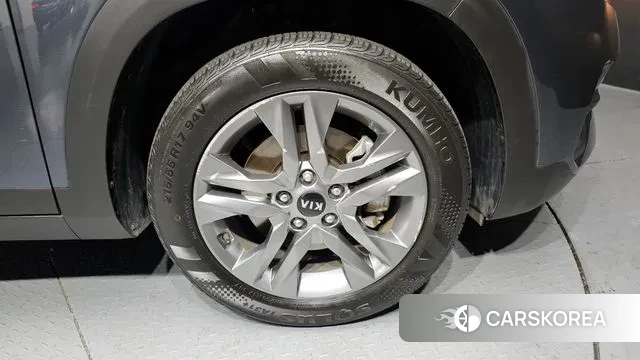 Kia Seltos id 3760129 из Кореи 15