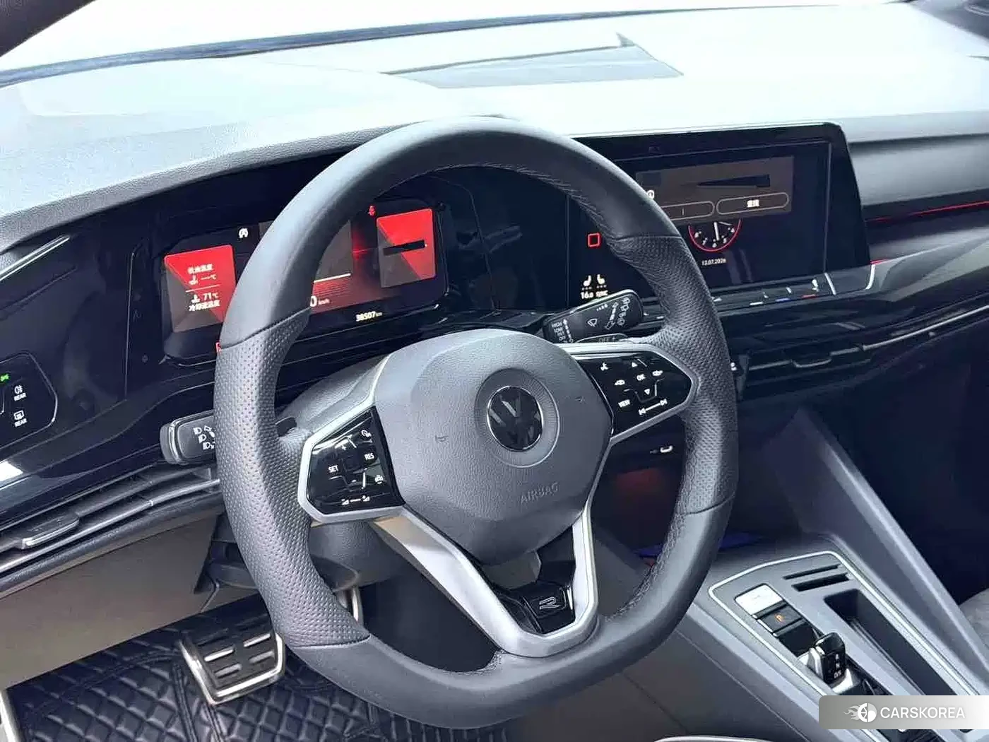 Volkswagen Golf 2023 Черный из Китая, фото 5