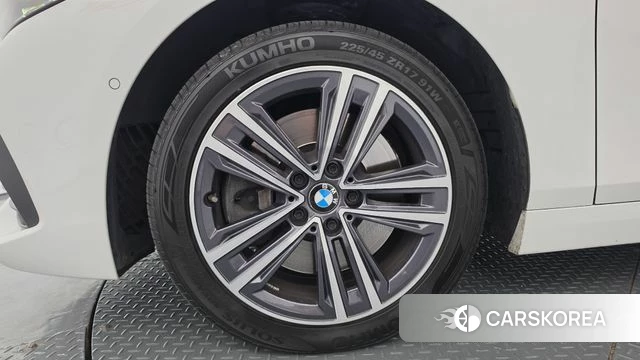 BMW 1 Series (F40) id 4917563 из Кореи 27