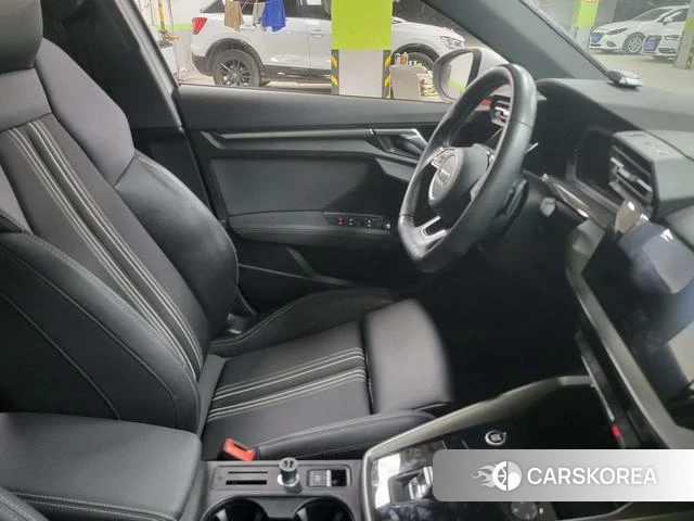Audi A3 id 4278465 из Китая 12