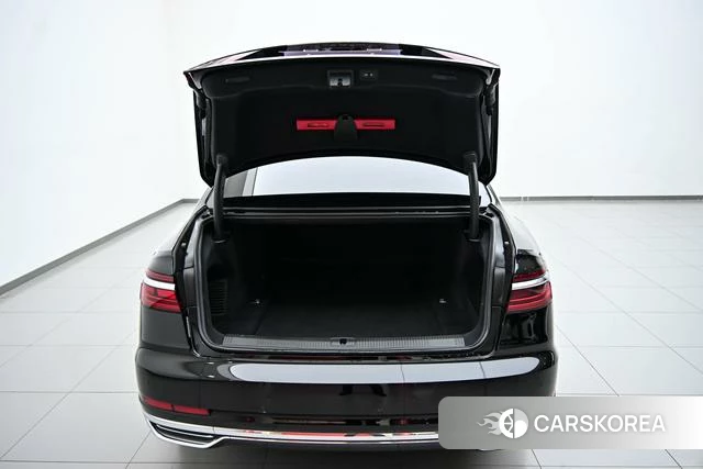 Audi A8 id 4210189 из Китая 15