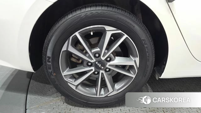 Kia The New K3 2nd generation id 4476351 из Кореи 25