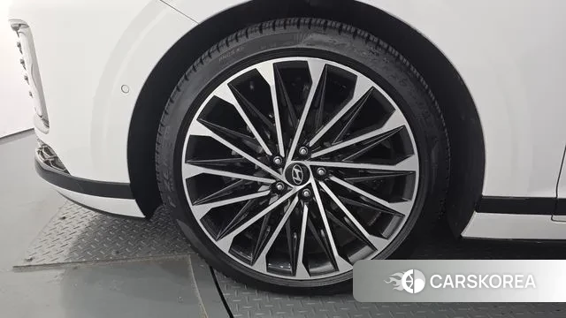 Hyundai Grandeur Hybrid (GN7) id 3289593 из Кореи 15