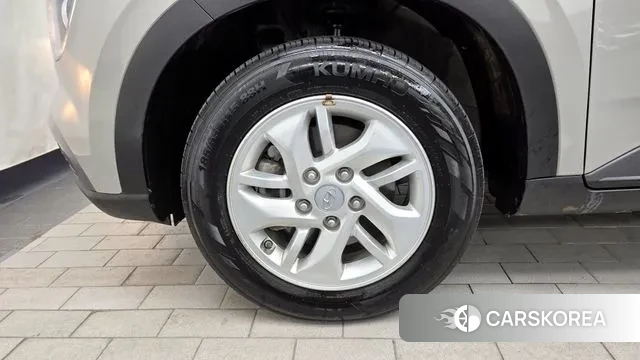 Hyundai Venue id 3717947 из Кореи 15