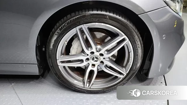 Mercedes-Benz E-Class W213 id 3264963 из Кореи 15