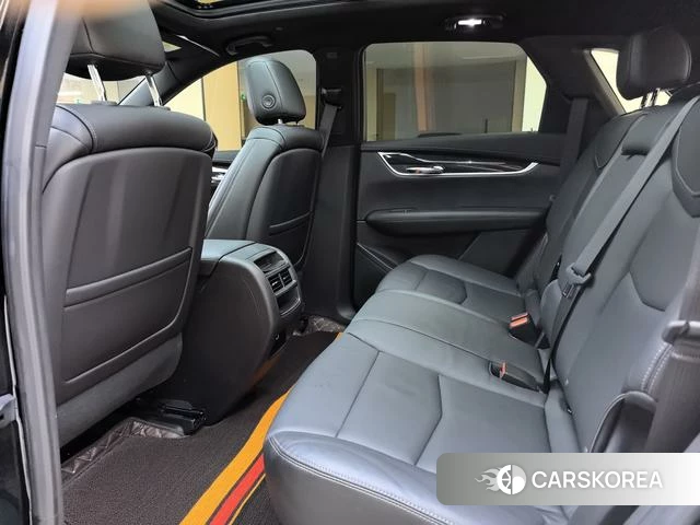 Cadillac XT5 id 3869918 из Китая 17