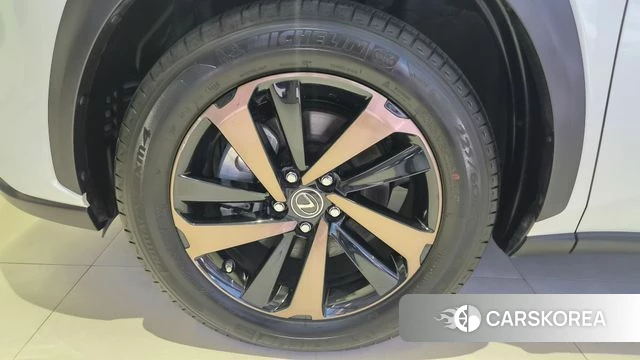 Lexus NX300h id 4641739 из Кореи 15