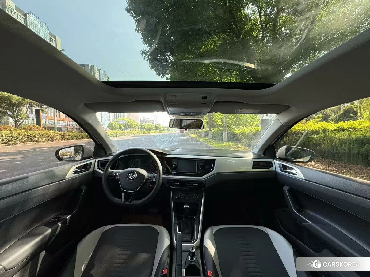 Volkswagen Polo 2019 Белый из Китая, фото 6