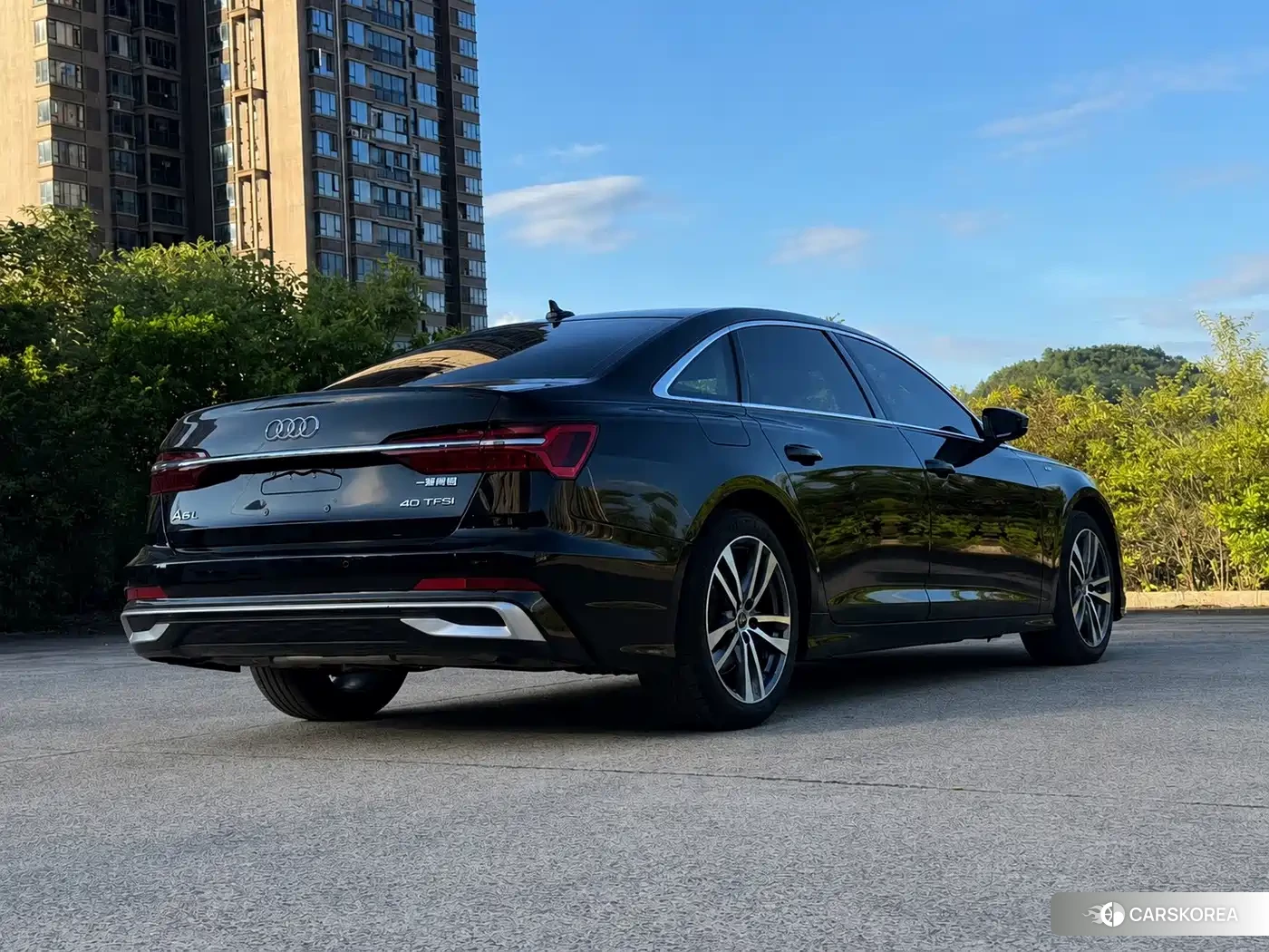 Audi A6L id 4669354 из Китая 7