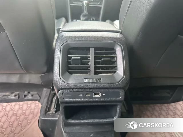 Volkswagen Tuyue id 4256152 из Китая 11