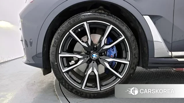 BMW X7 (G07) id 3373365 из Кореи 15