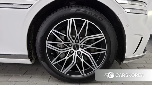 Genesis G90 (RS4) id 3400709 из Кореи 15