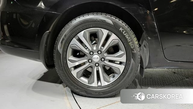 Kia The New Carnival id 3899515 из Кореи 15