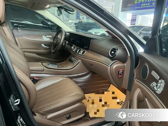 Mercedes-Benz E-class 2021 Черный из Китая, фото 6
