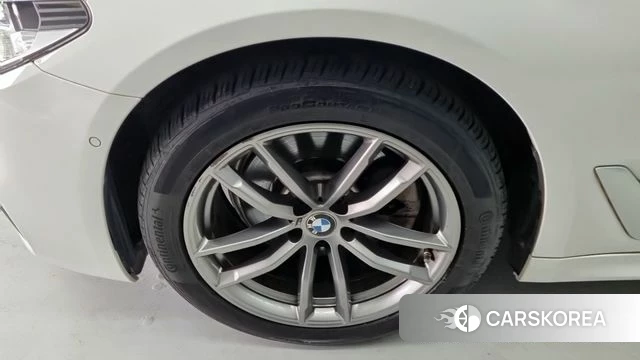 BMW 5 Series (G30) id 4491181 из Кореи 12