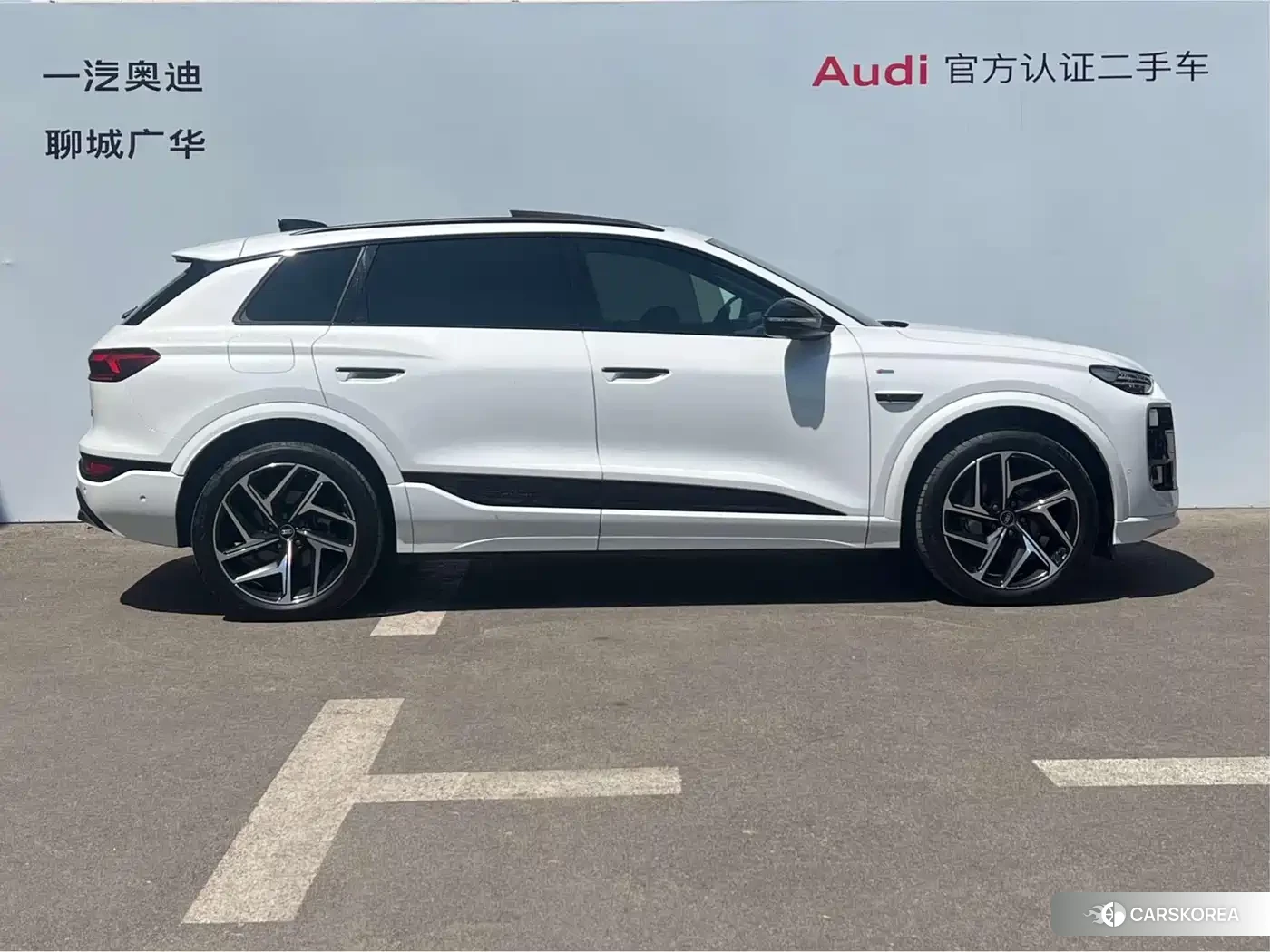 Audi Q6L e-tron id 4559806 из Китая 10
