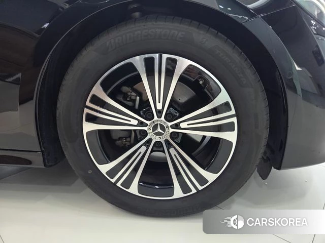 Mercedes-Benz E-Class W214 id 4635027 из Кореи 15