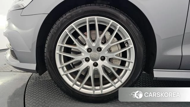 Audi New A6 id 4269210 из Кореи 15