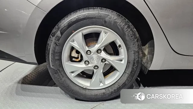 Hyundai Avante (CN7) id 3355471 из Кореи 15