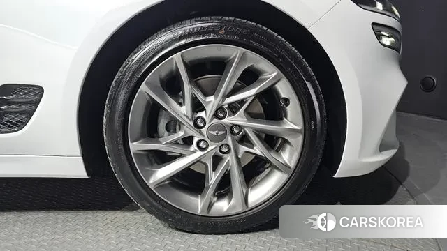 Genesis The New G70 id 2895916 из Кореи 15