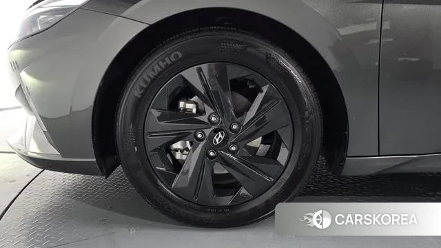 Hyundai Avante (CN7) id 3415939 из Кореи 15