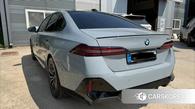 BMW 5 Series (G60) id 4547664 из Кореи 7