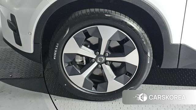 Volvo XC40 id 4607808 из Кореи 27