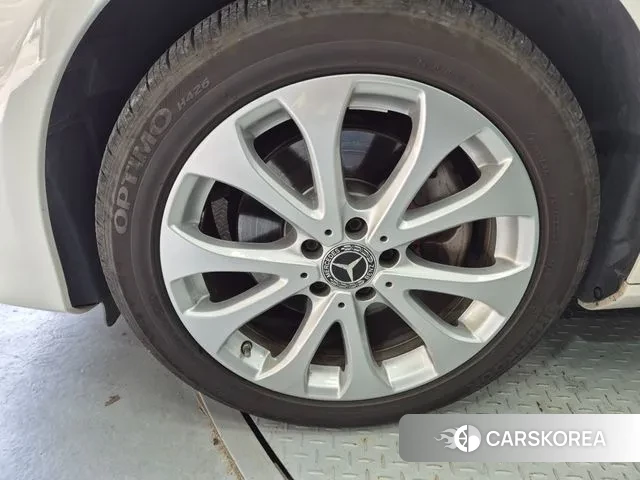 Mercedes-Benz E-Class W213 id 3336308 из Кореи 13